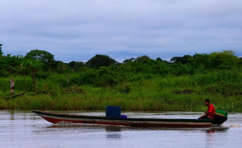 Del río hacia el mundo